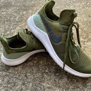 Men’s Nike Free Running Shoes